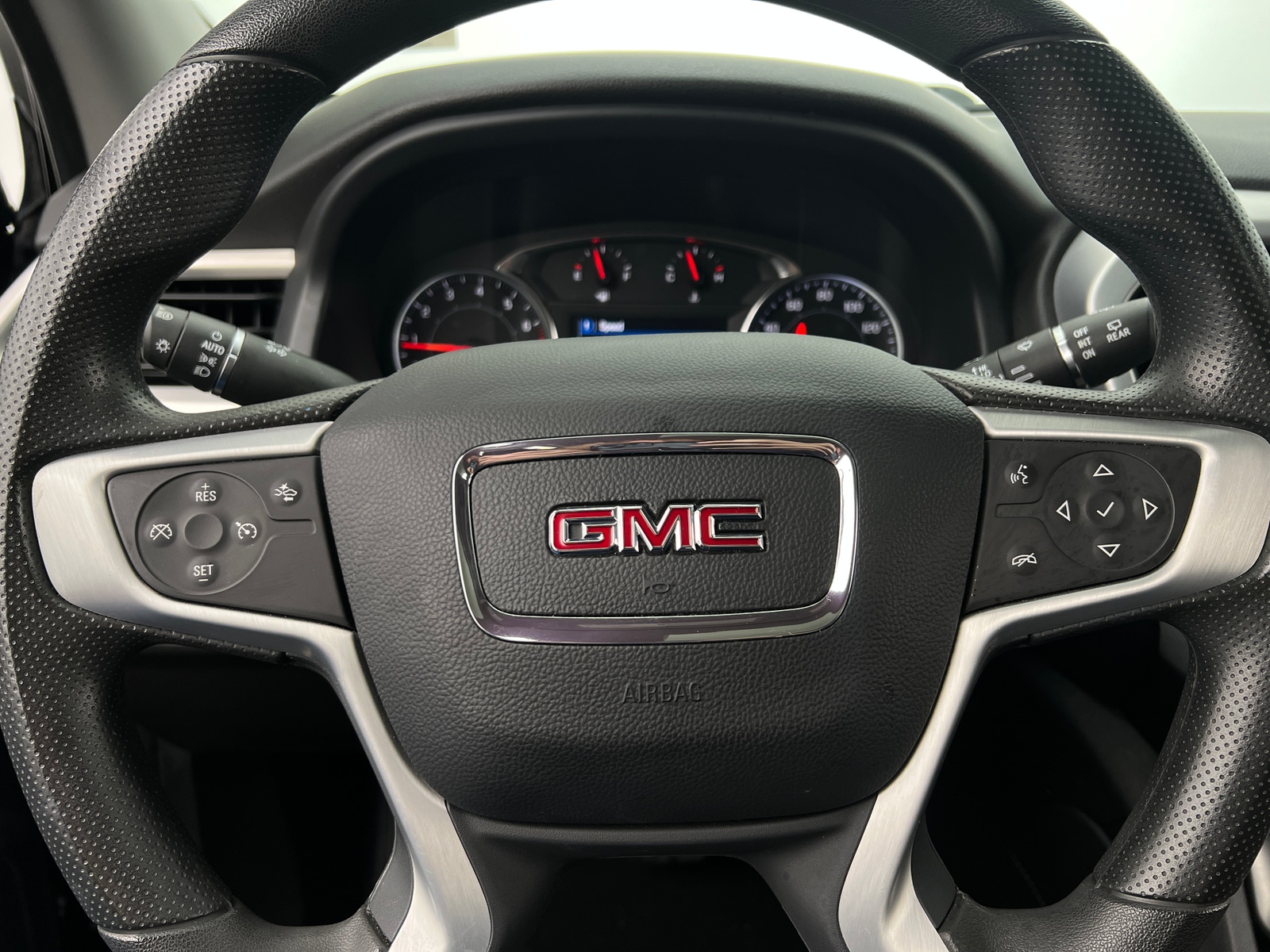 Thumbnail: 2023 GMC Acadia - 5