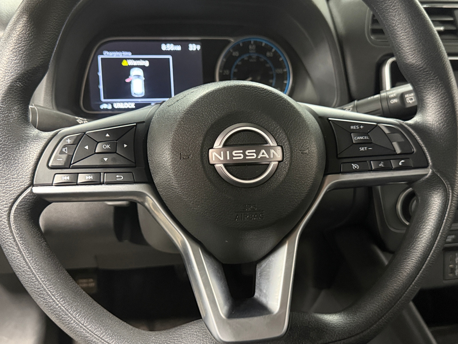 Thumbnail: 2025 Nissan Leaf - 5