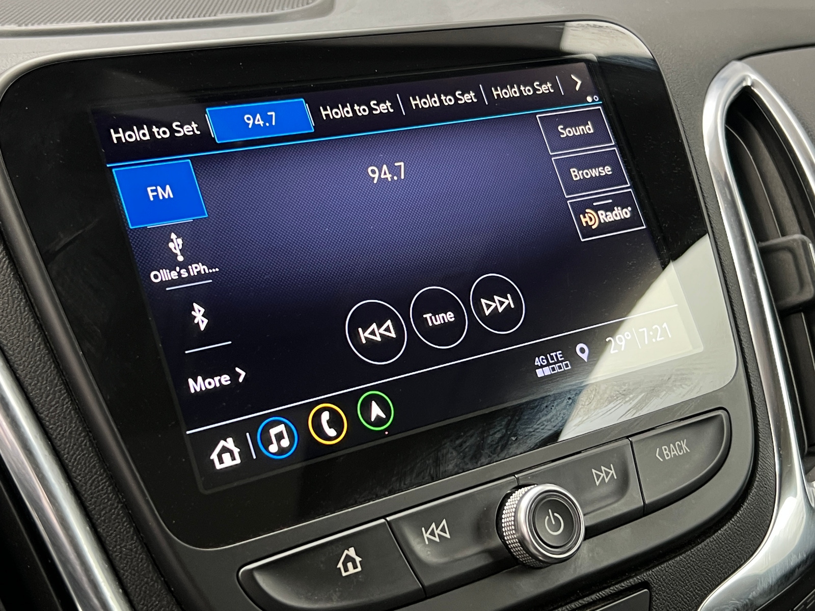 Thumbnail: 2019 Chevrolet Equinox - 3