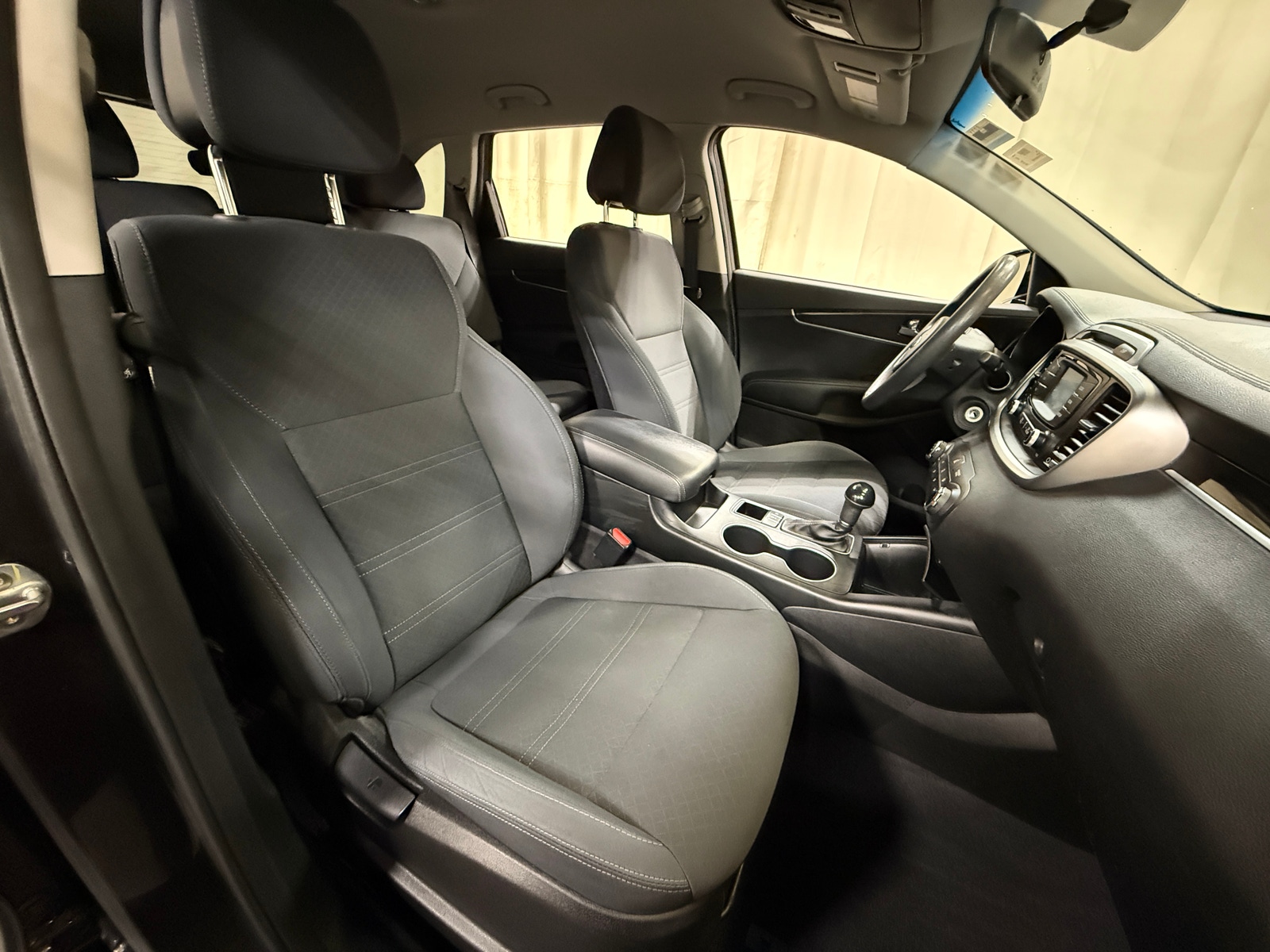 Thumbnail: 2016 Kia Sorento - 2