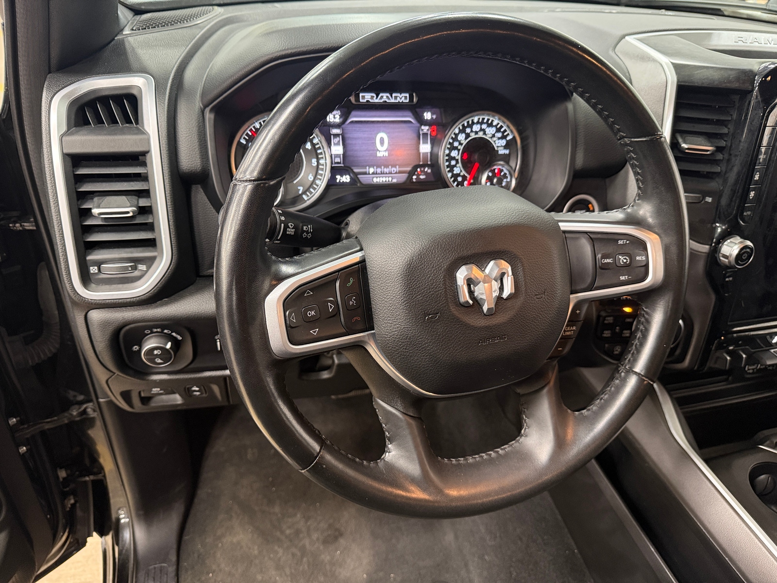 Thumbnail: 2022 RAM 1500 - 5