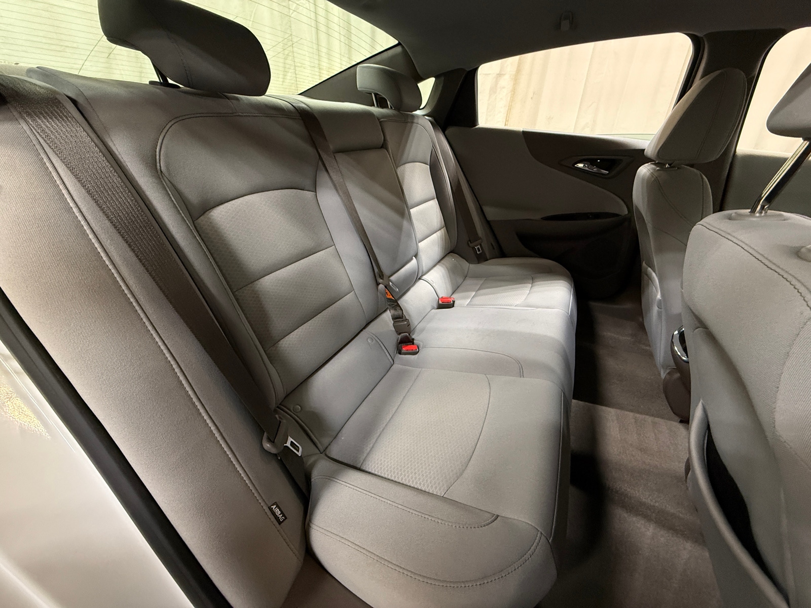 Thumbnail: 2016 Chevrolet Malibu - 6