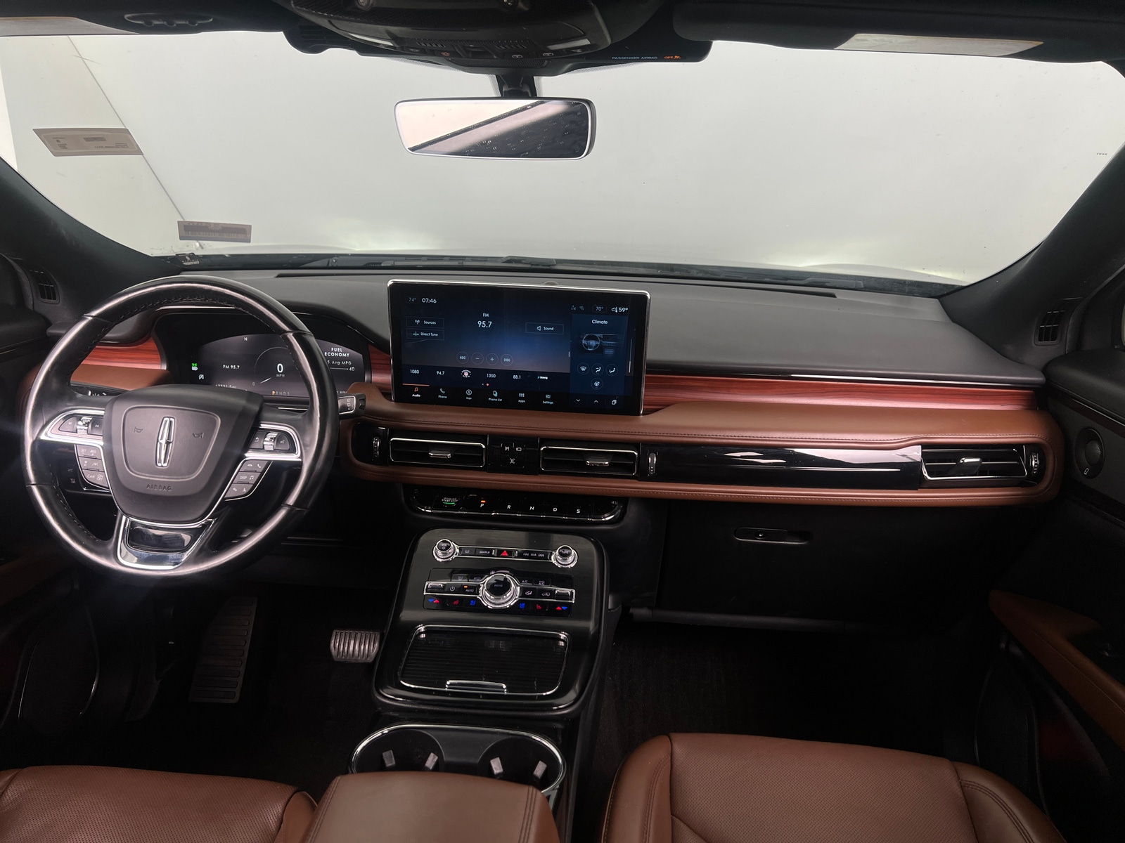 Thumbnail: 2021 Lincoln Nautilus - 2