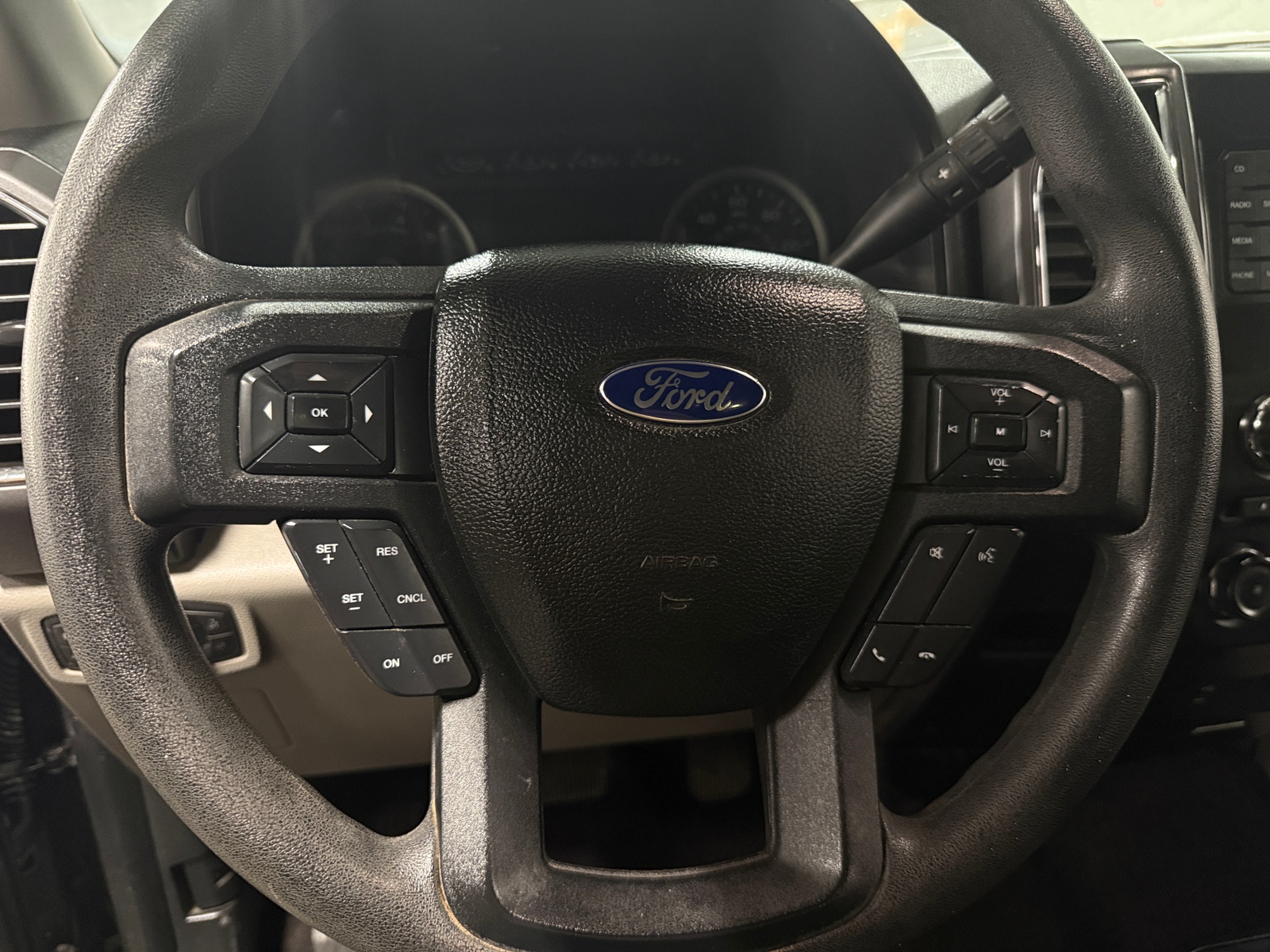 Thumbnail: 2016 Ford Econoline - 5