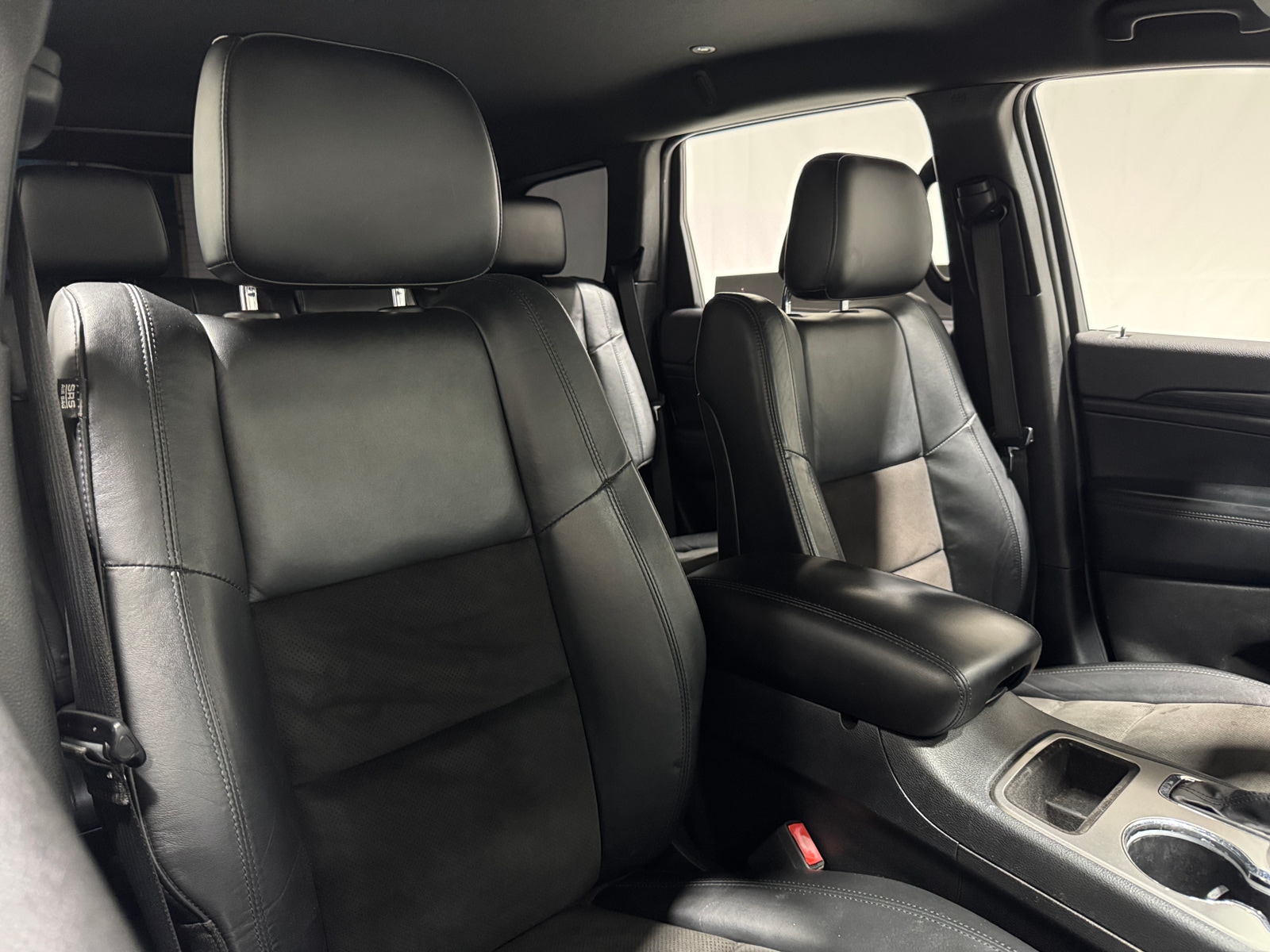 Thumbnail: 2020 Jeep Grand Cherokee - 2