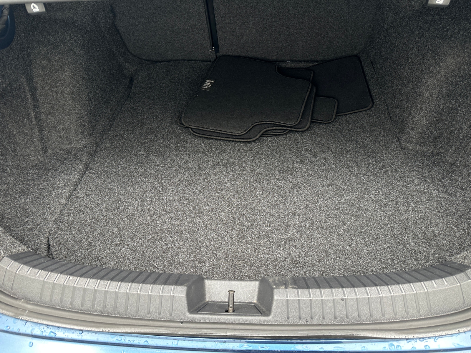 Thumbnail: 2019 Volkswagen Jetta - 6