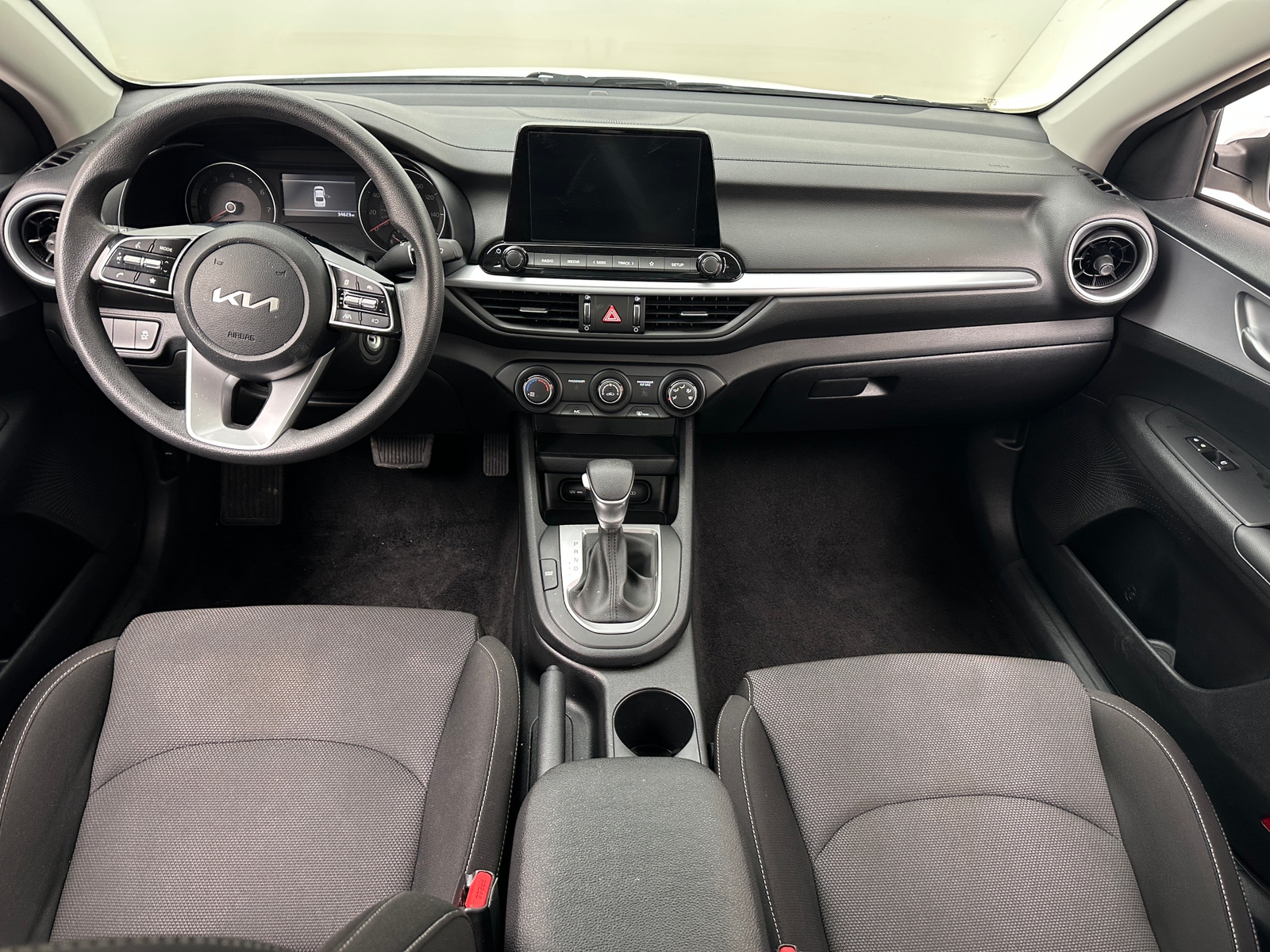 Thumbnail: 2024 Kia Forte - 3