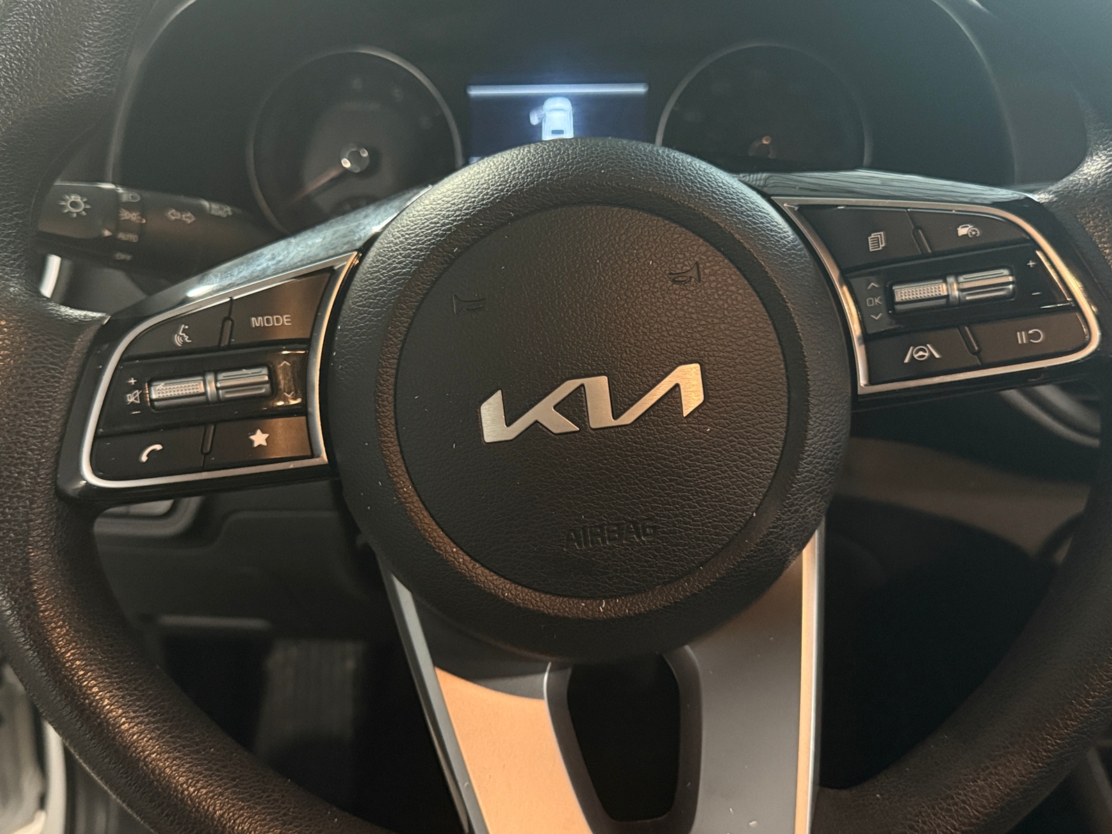 Thumbnail: 2024 Kia Forte - 5