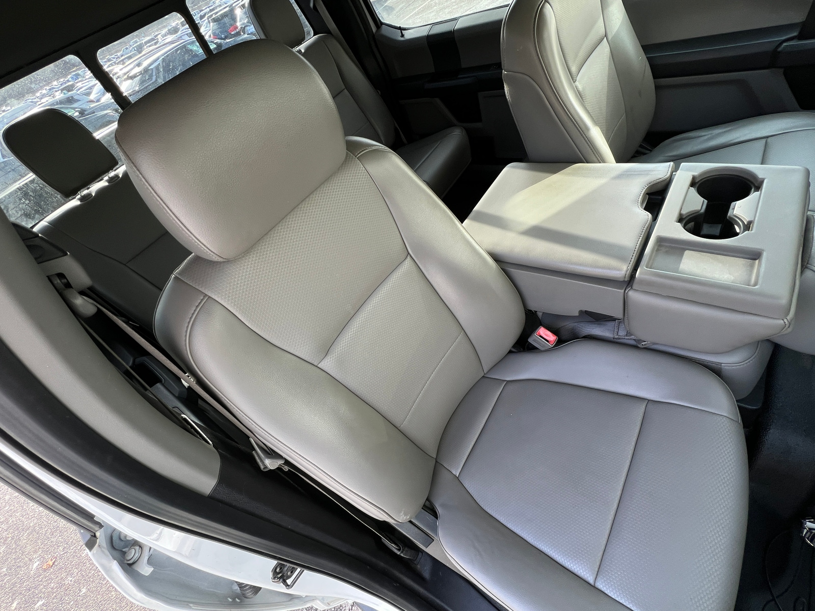 Thumbnail: 2019 Ford Econoline - 2