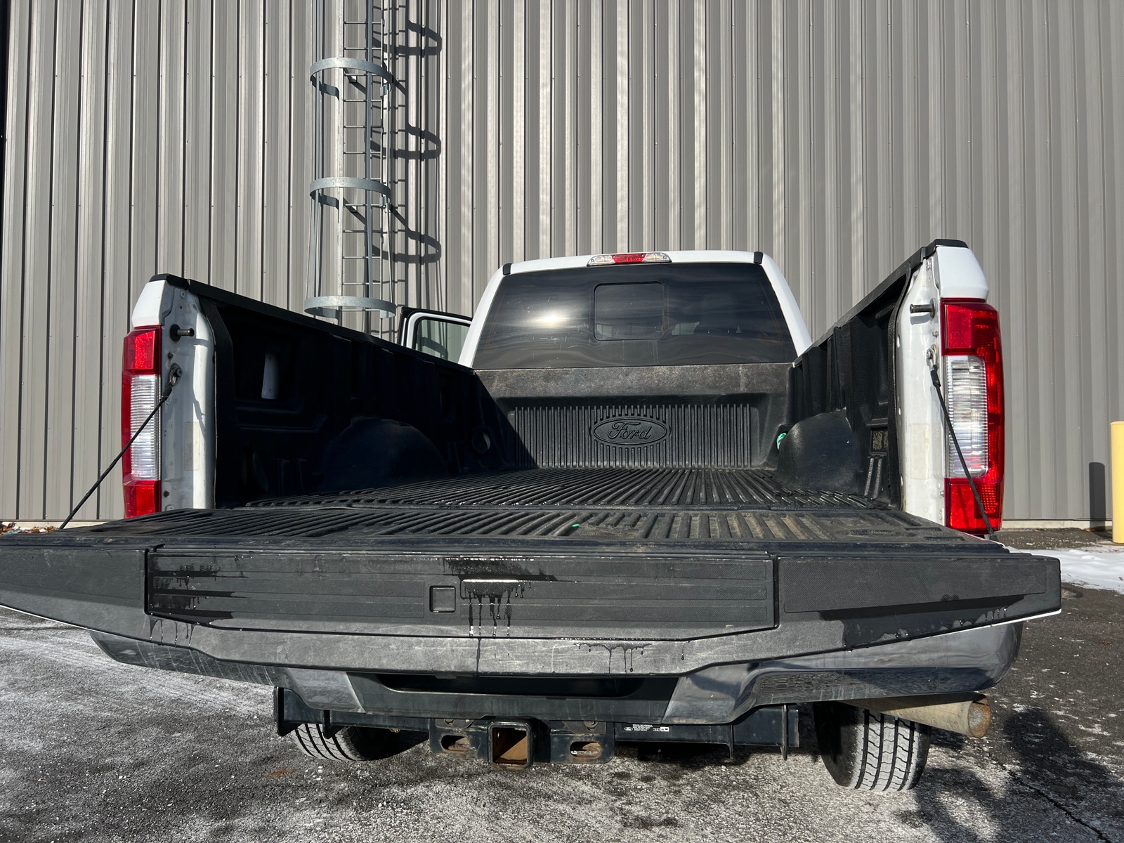 Thumbnail: 2019 Ford Econoline - 7