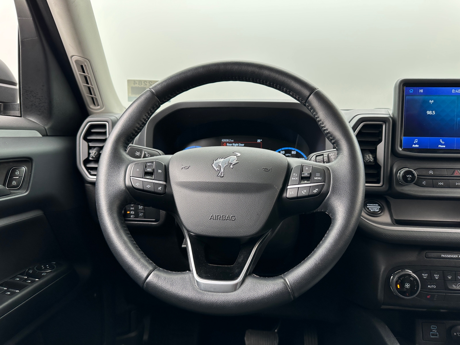 Thumbnail: 2022 Ford Bronco Sport - 5