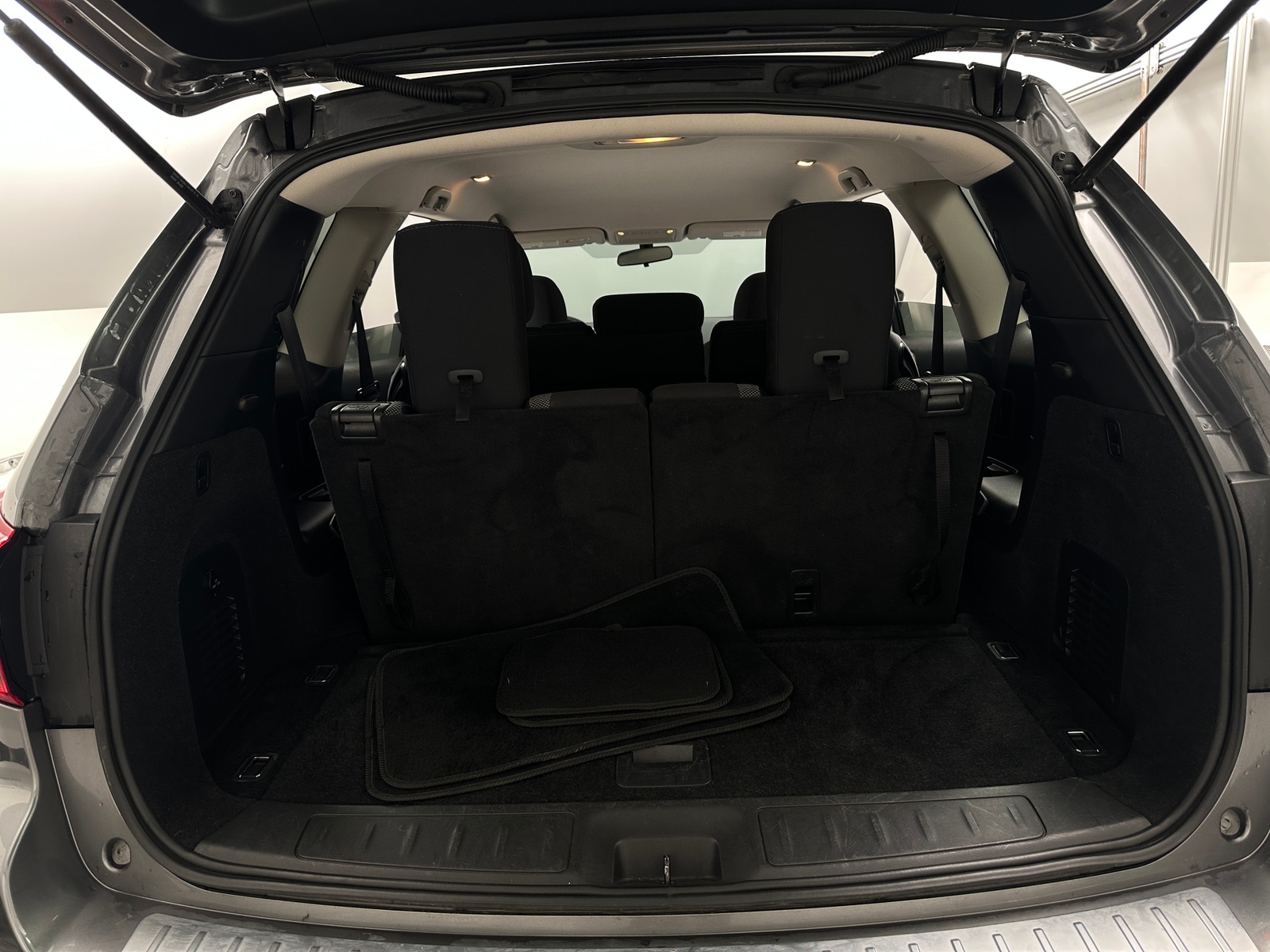 Thumbnail: 2020 Nissan Pathfinder - 7