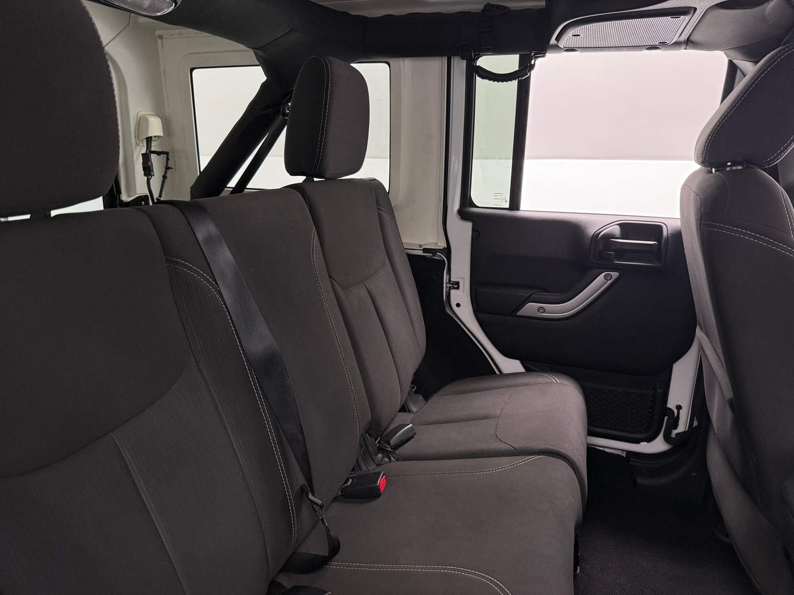 Thumbnail: 2018 Jeep Wrangler - 6