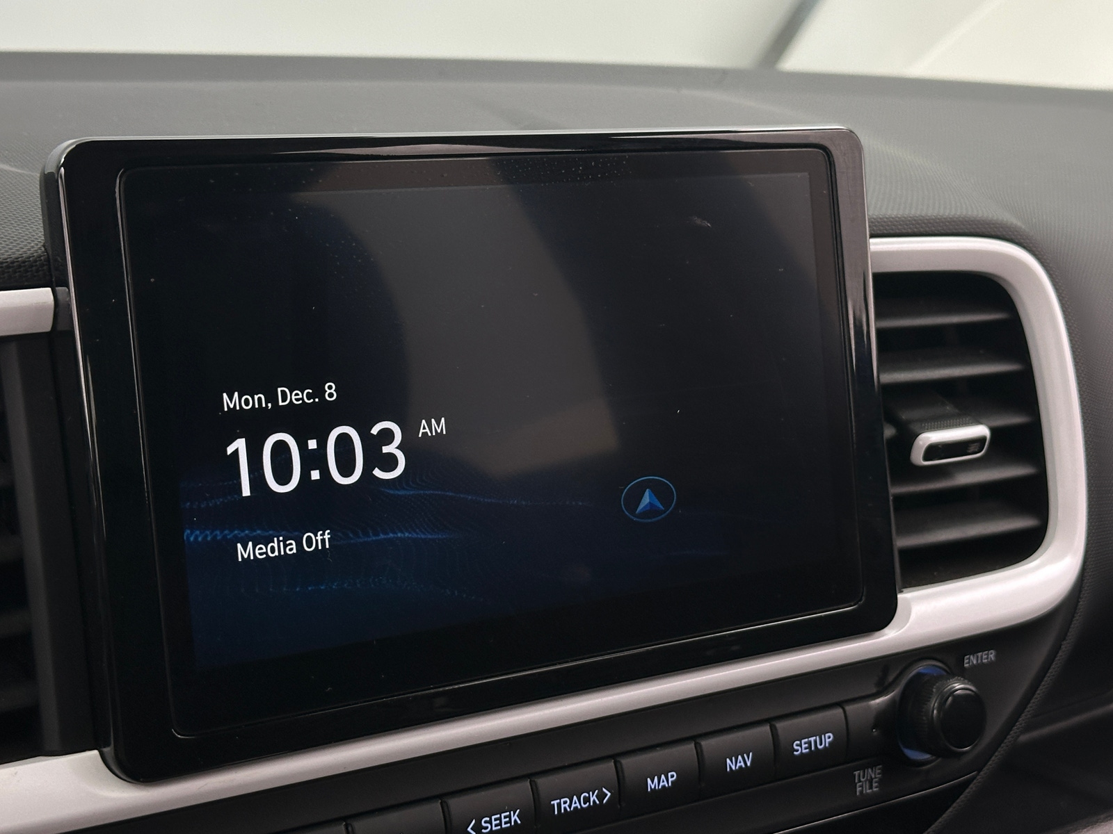 Thumbnail: 2024 Hyundai Venue - 4