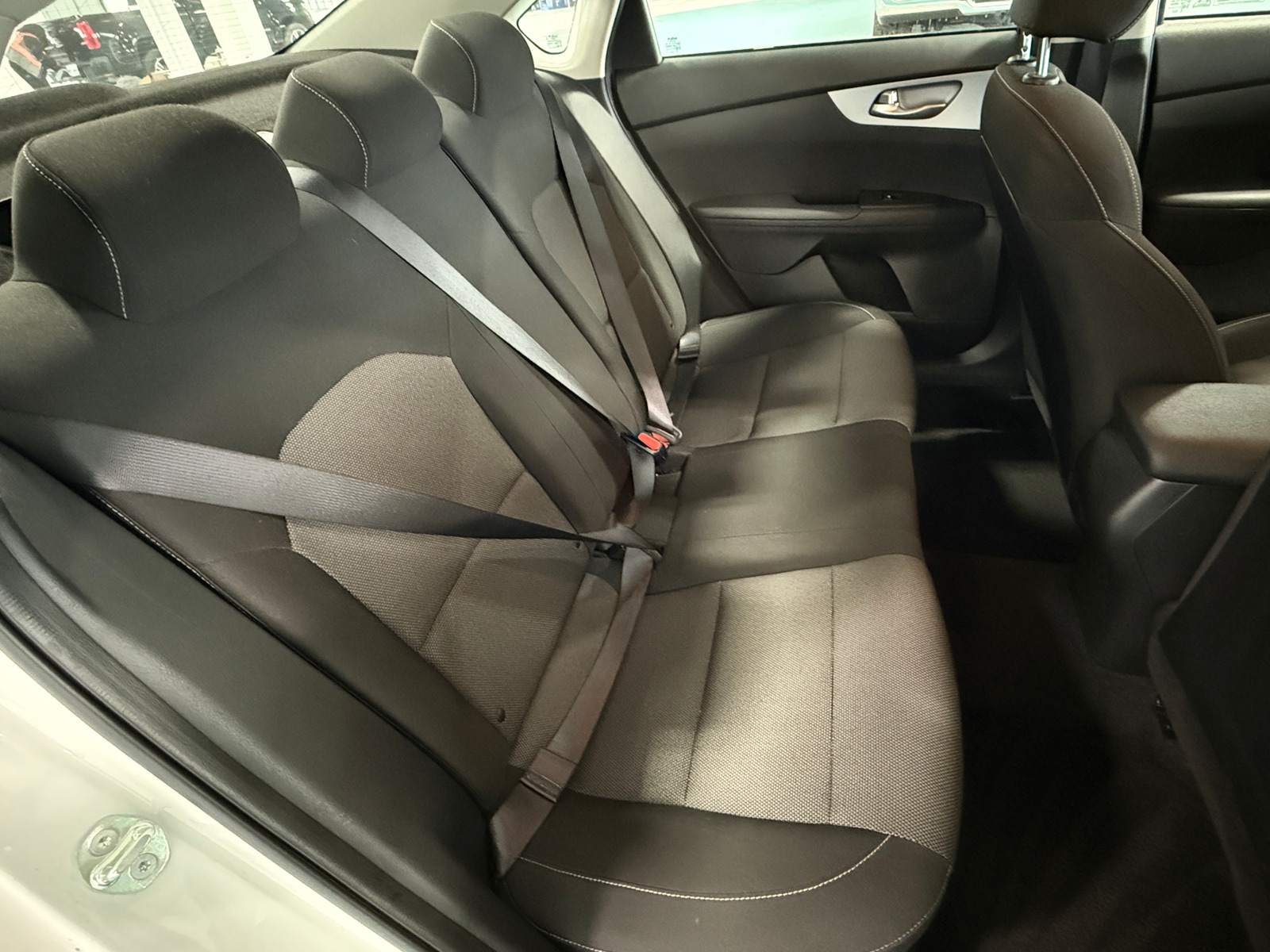 Thumbnail: 2024 Kia Forte - 6