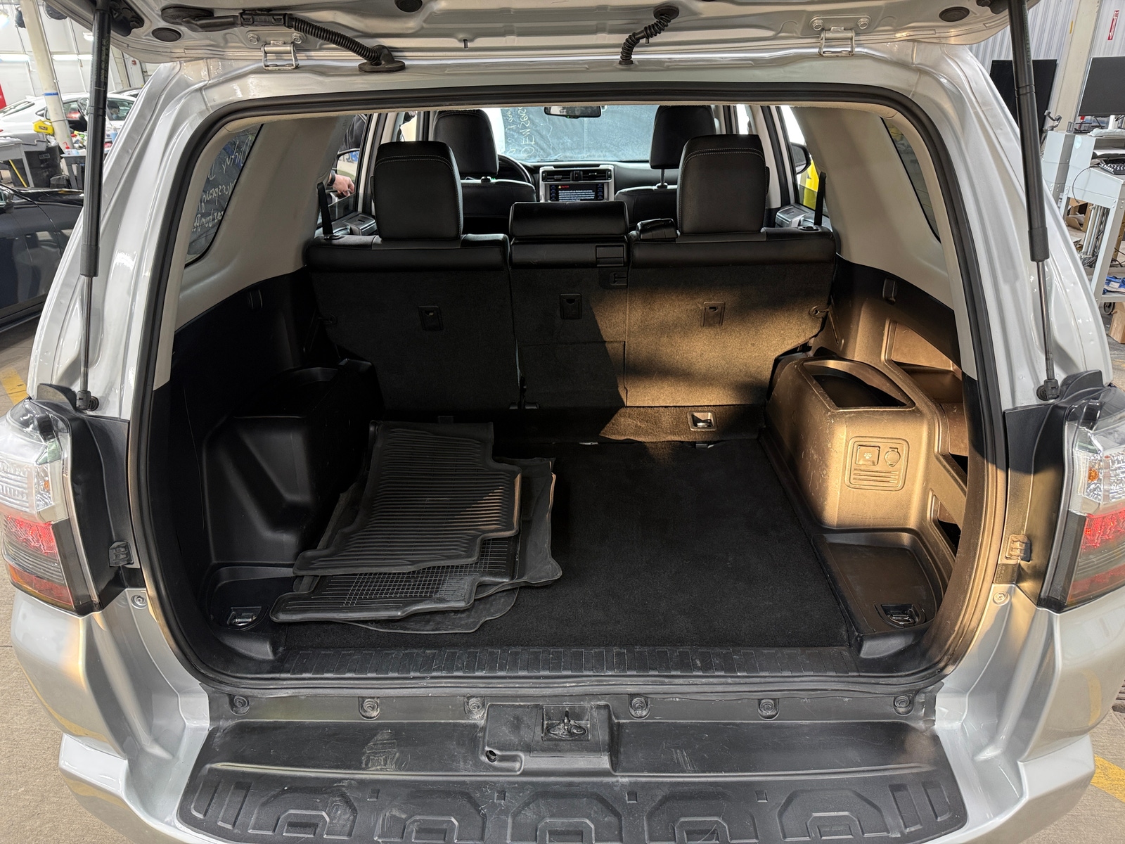 Thumbnail: 2023 Toyota 4Runner - 6