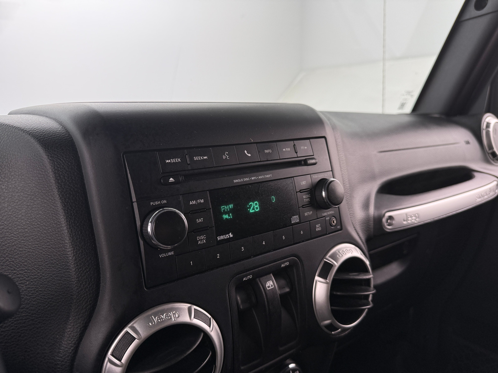 Thumbnail: 2017 Jeep Wrangler - 4