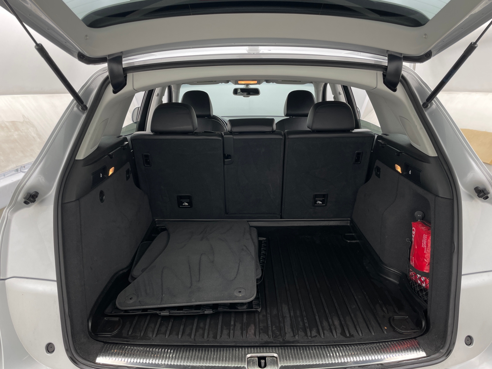 Thumbnail: 2013 Audi Q5 - 6