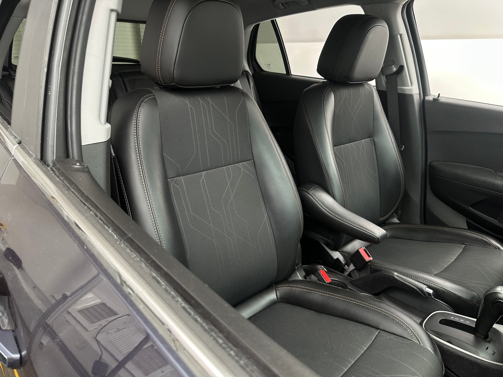 Thumbnail: 2019 Chevrolet Trax - 2