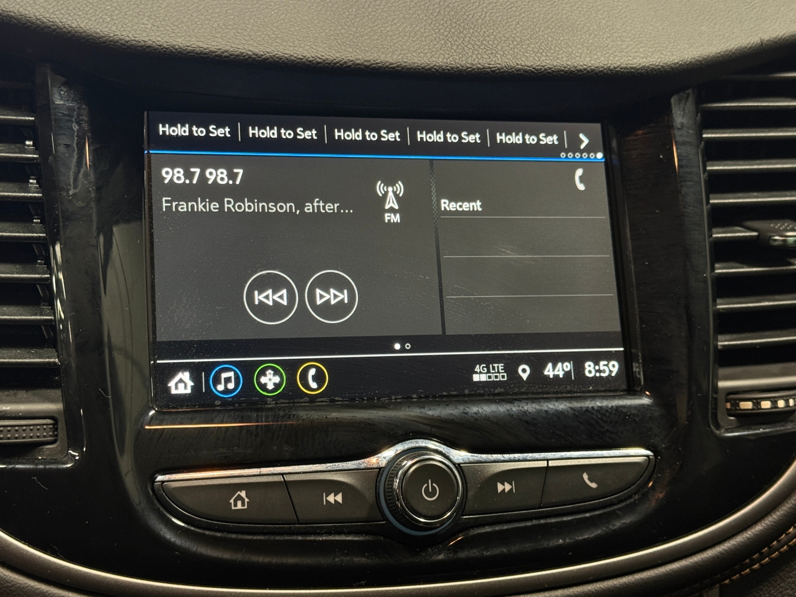 Thumbnail: 2019 Chevrolet Trax - 4