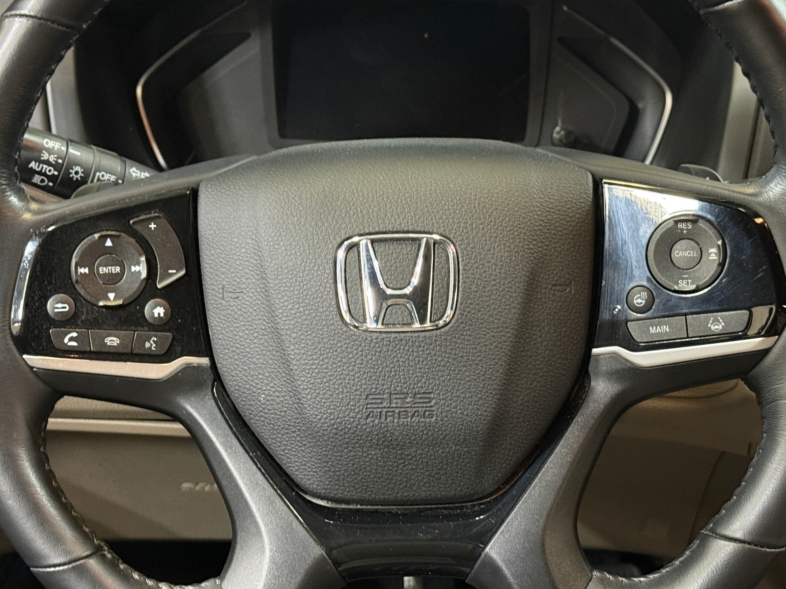 Thumbnail: 2018 Honda Odyssey - 4