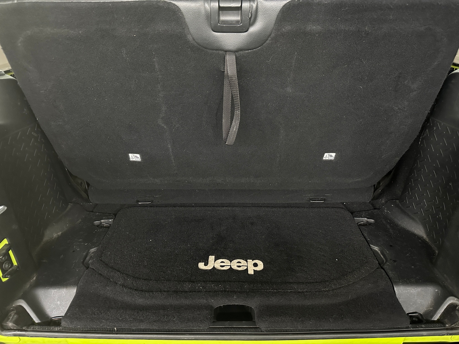 Thumbnail: 2017 Jeep Wrangler - 6