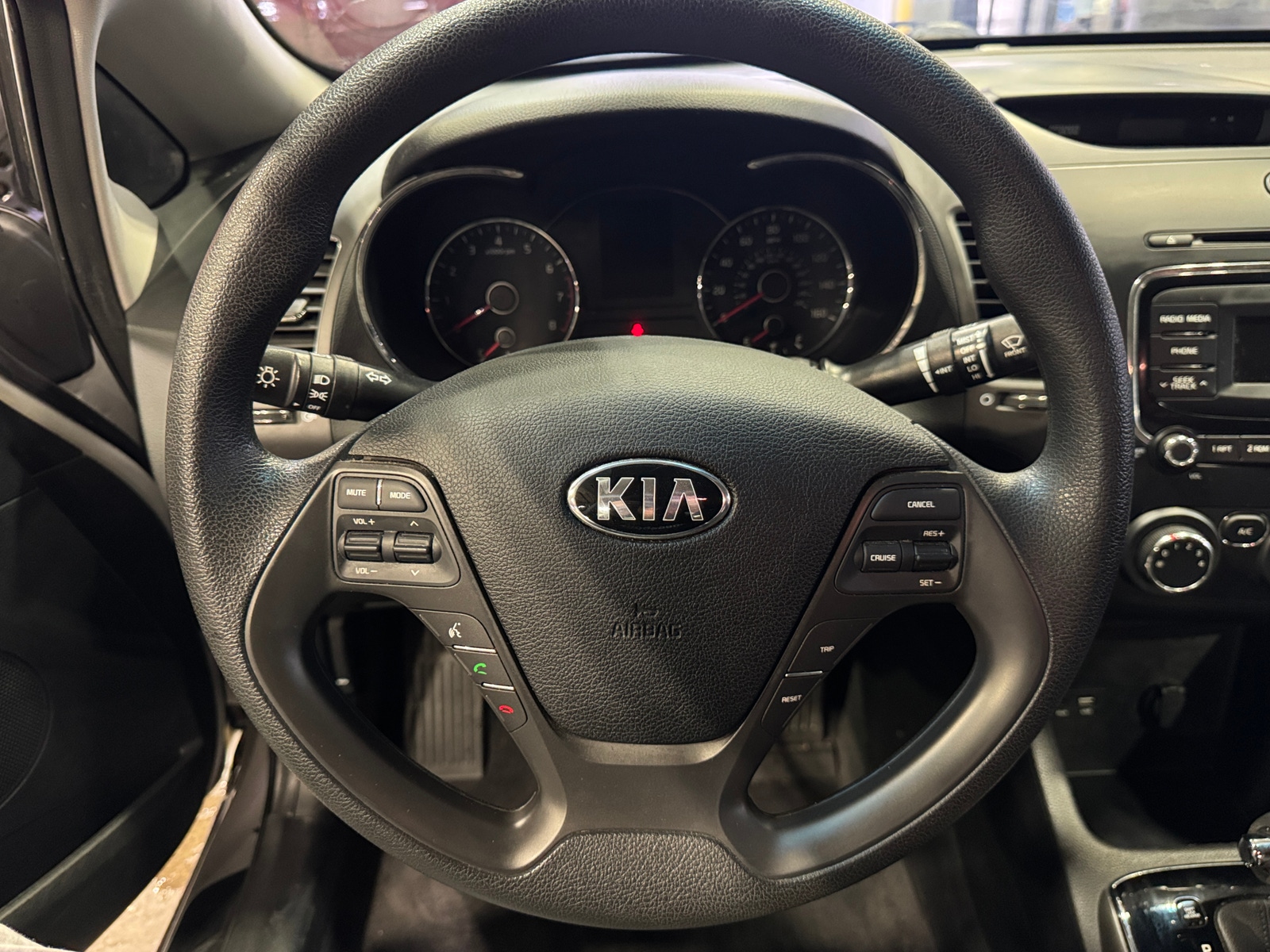 Thumbnail: 2018 Kia Forte - 5