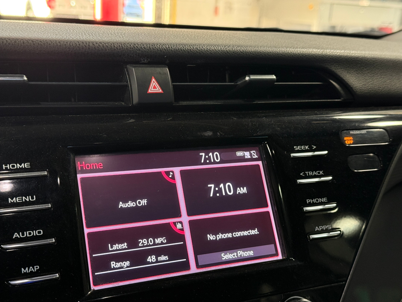 Thumbnail: 2019 Toyota Camry - 3