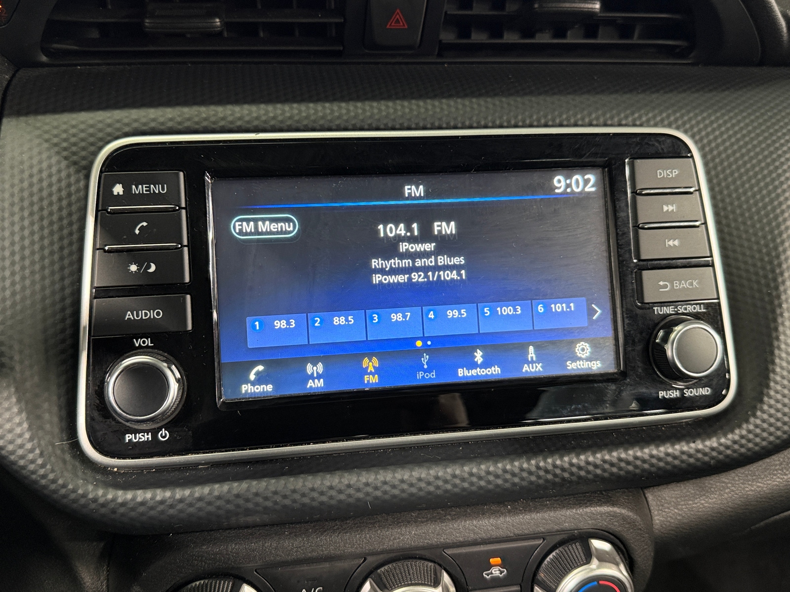 Thumbnail: 2021 Nissan Kicks - 4