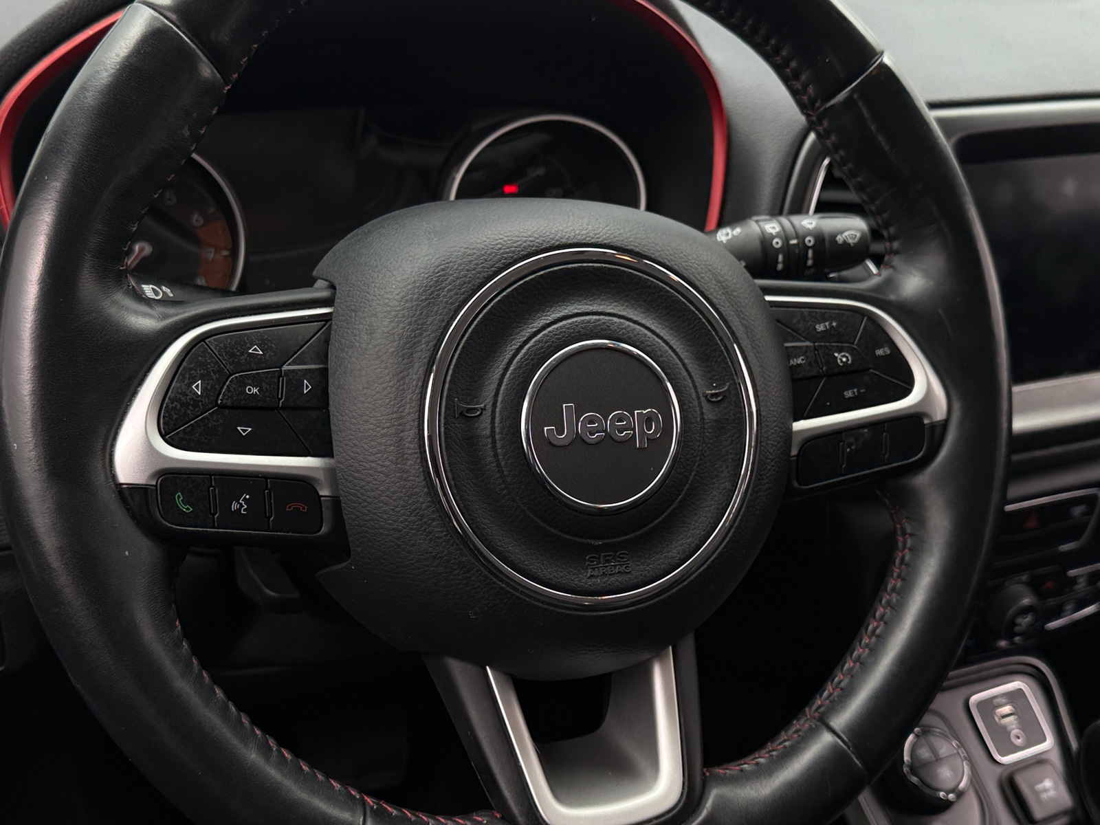 Thumbnail: 2018 Jeep Compass - 4