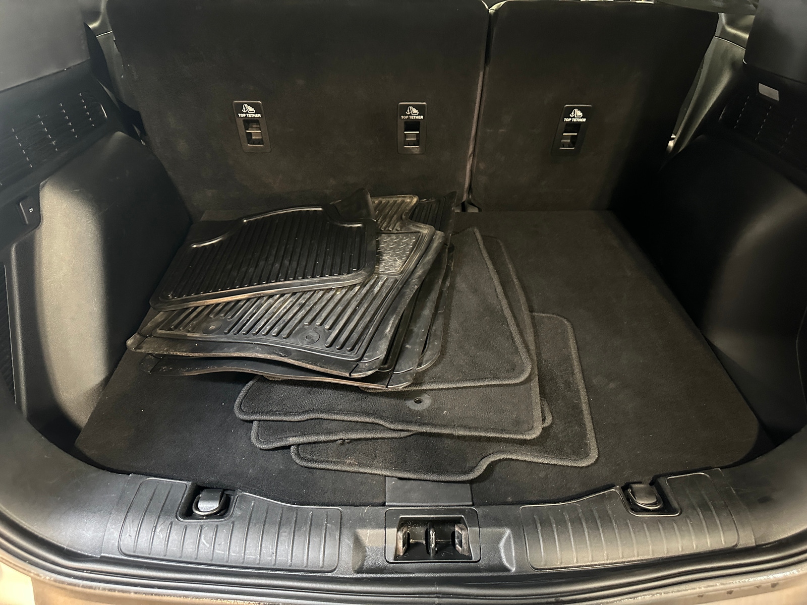 Thumbnail: 2020 Ford Escape - 6