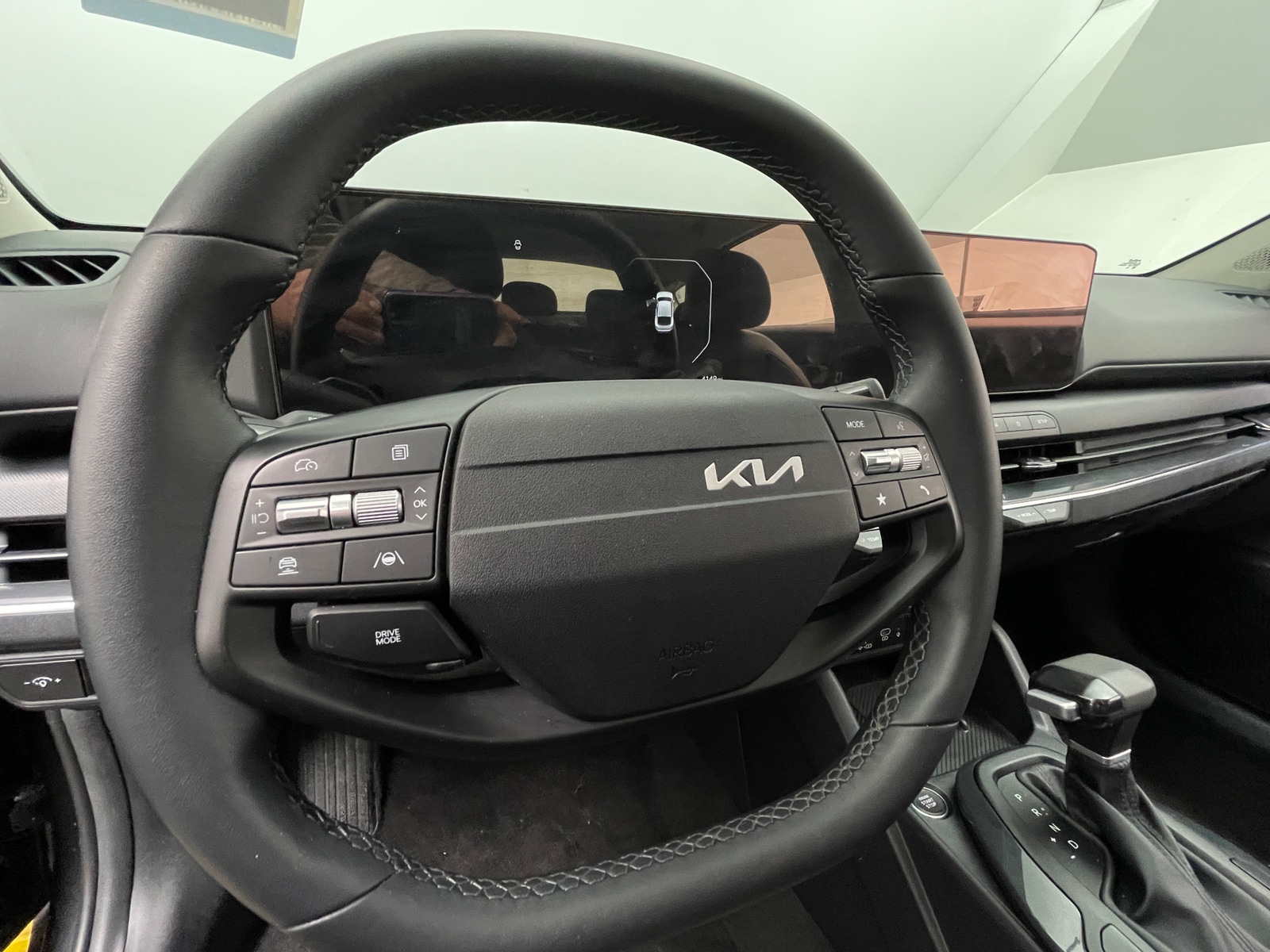 Thumbnail: 2025 Kia K4 - 5