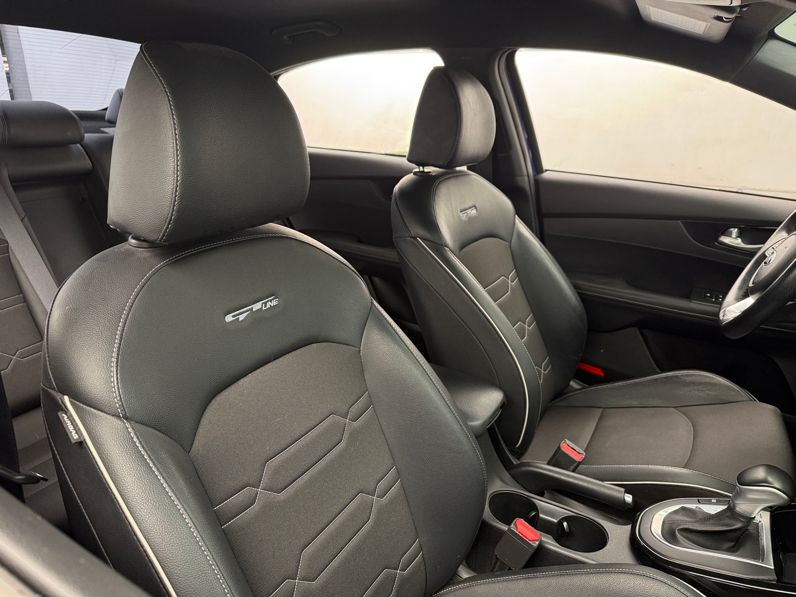 Thumbnail: 2021 Kia Forte - 2