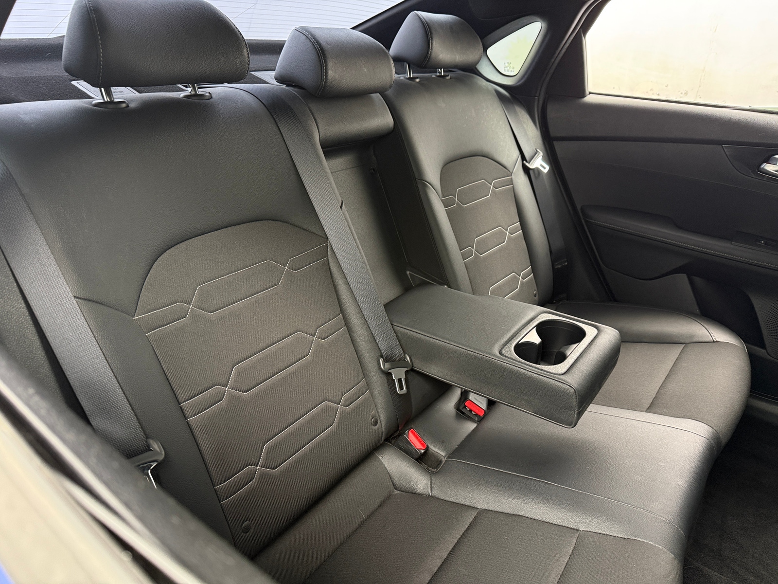 Thumbnail: 2021 Kia Forte - 6