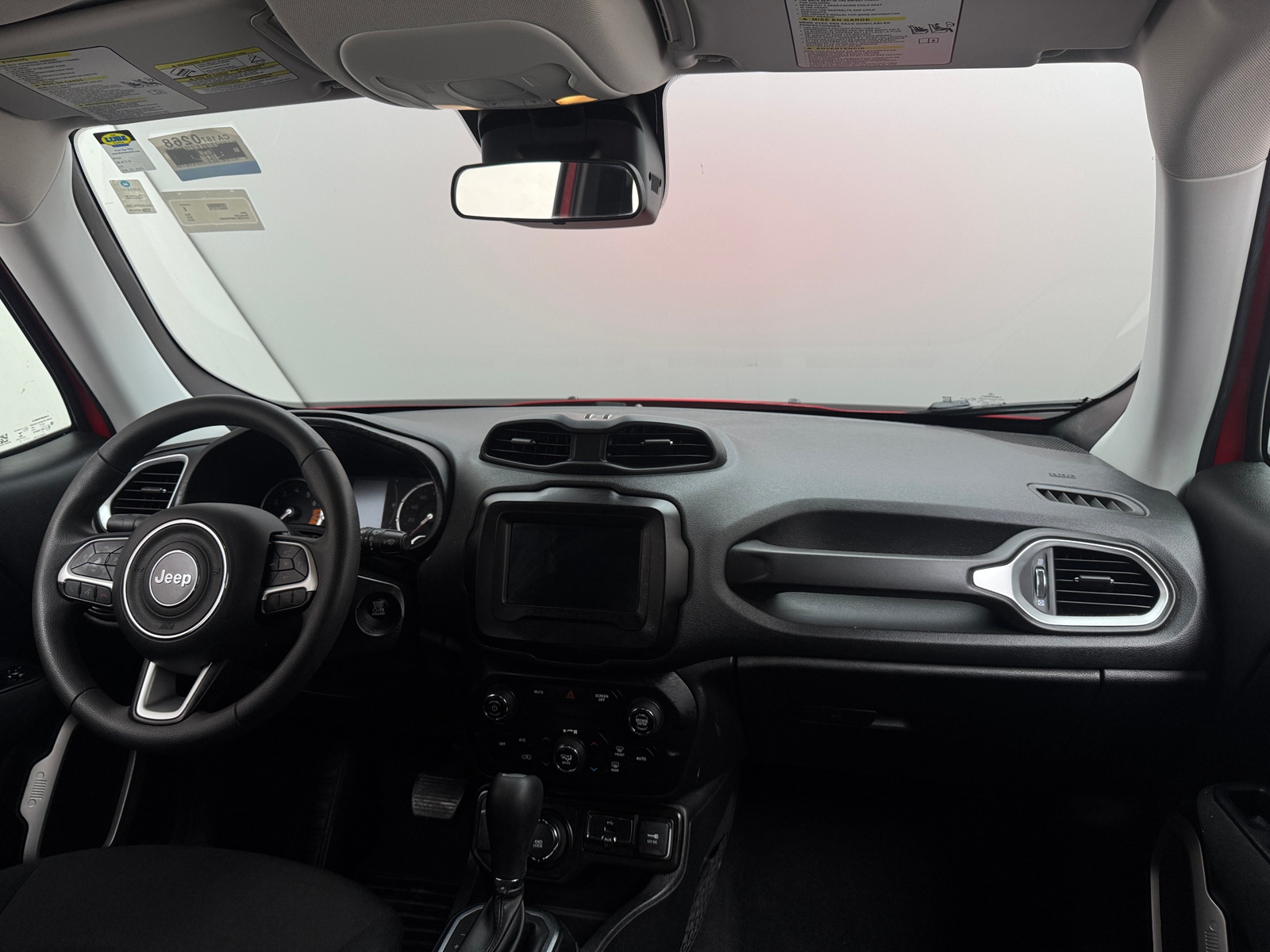 Thumbnail: 2019 Jeep Renegade - 3