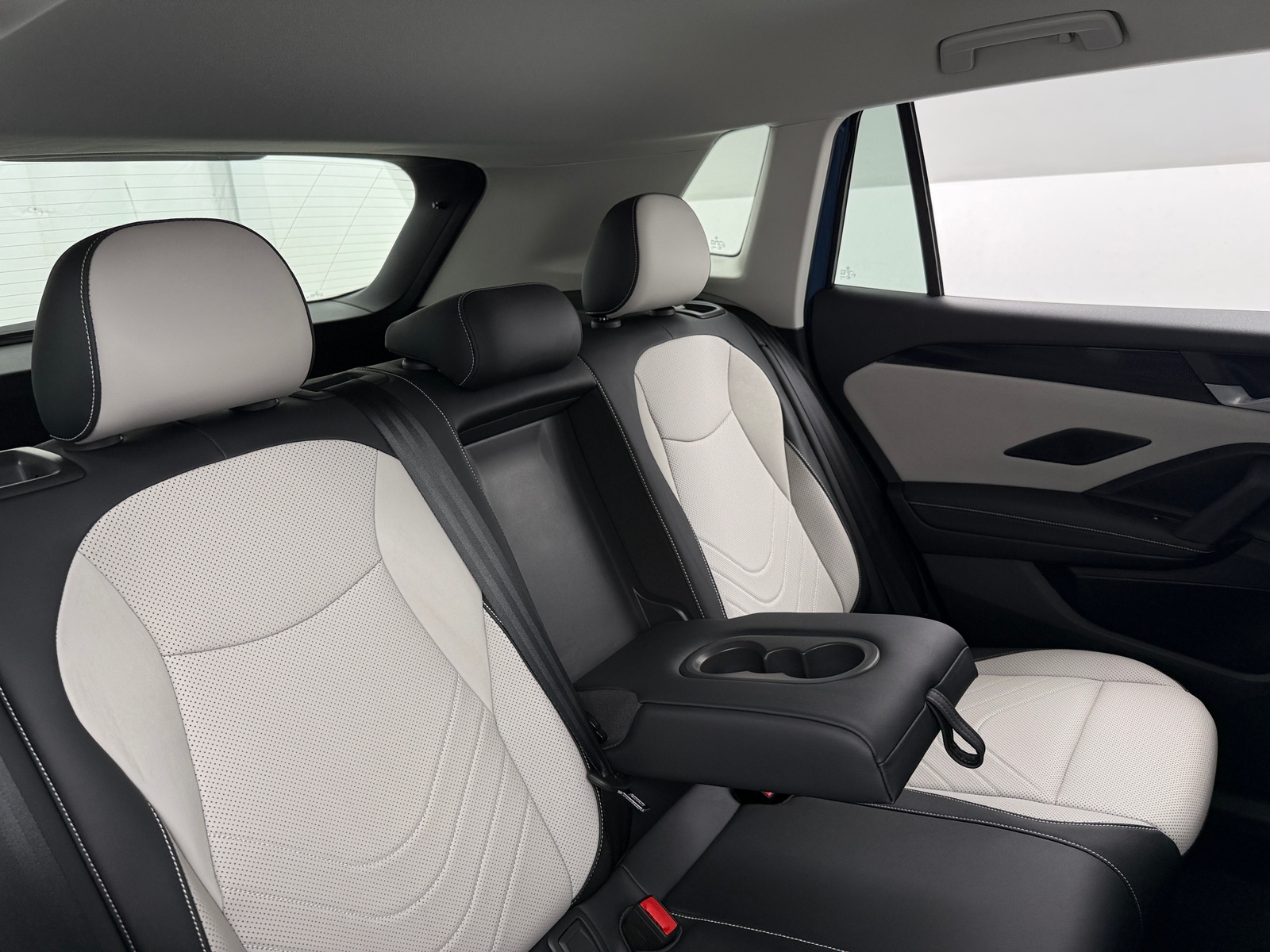 Thumbnail: 2025 Volkswagen Tiguan - 5