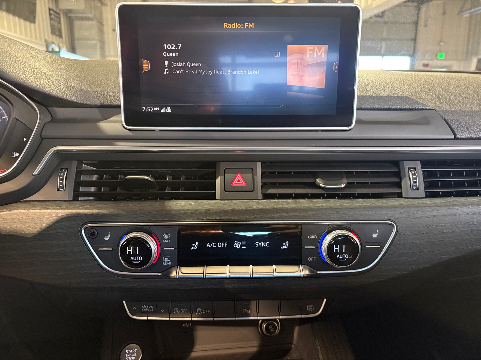 Thumbnail: 2019 Audi A4 - 3