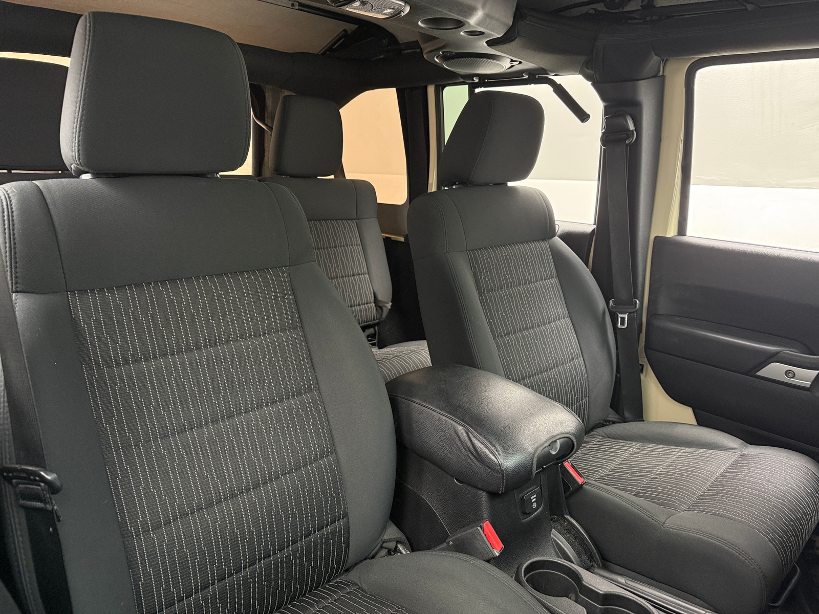 Thumbnail: 2012 Jeep Wrangler - 2