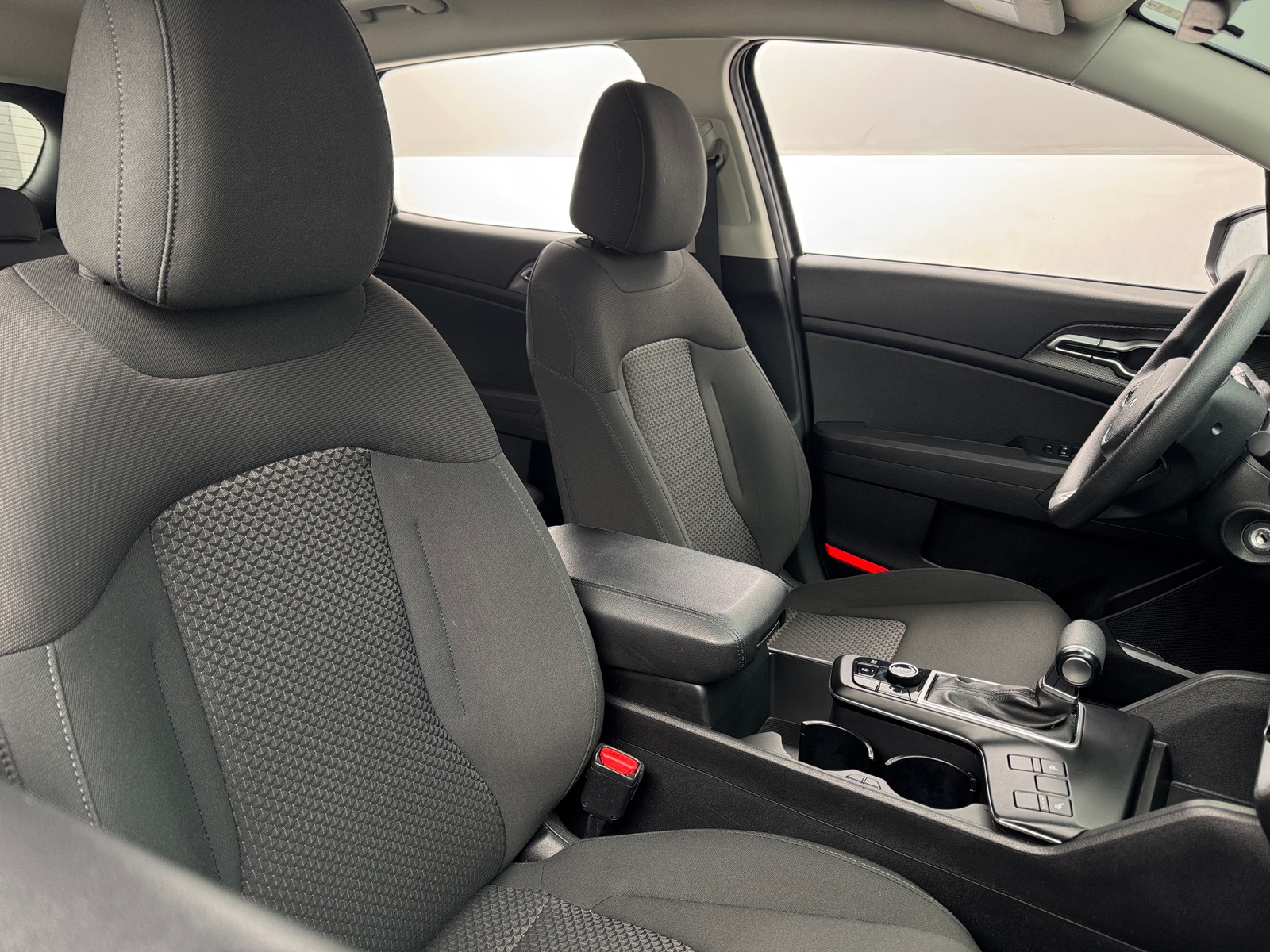 Thumbnail: 2023 Kia Sportage - 2