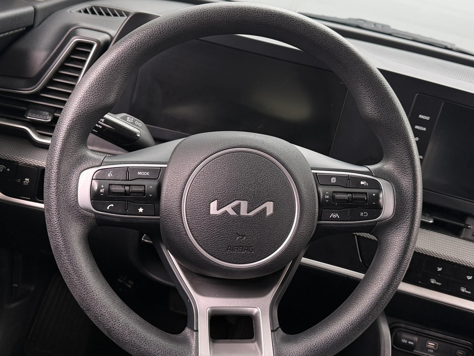 Thumbnail: 2023 Kia Sportage - 5