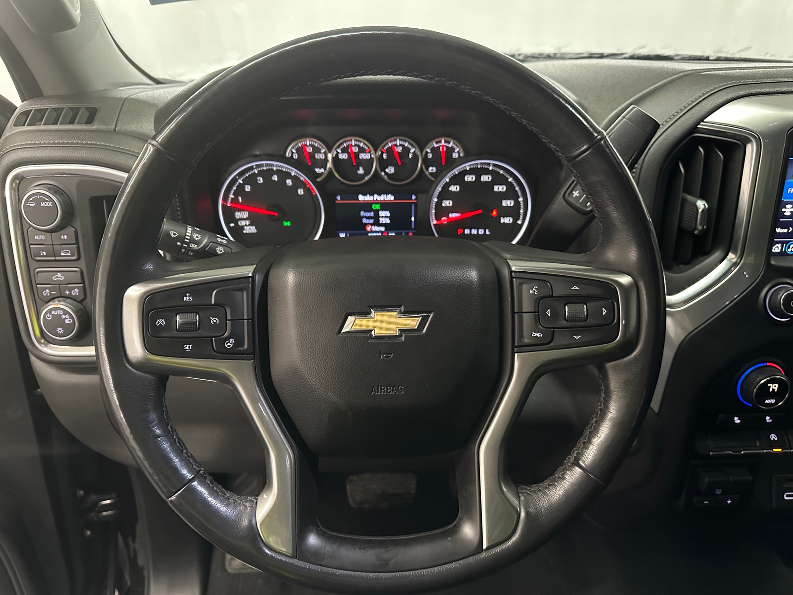 Thumbnail: 2020 Chevrolet Silverado 1500 - 5