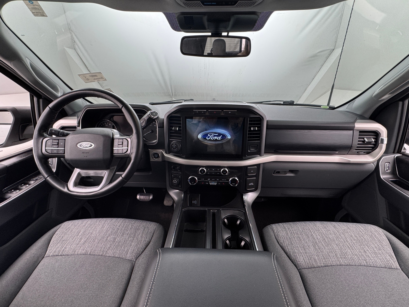 Thumbnail: 2021 Ford Econoline - 3