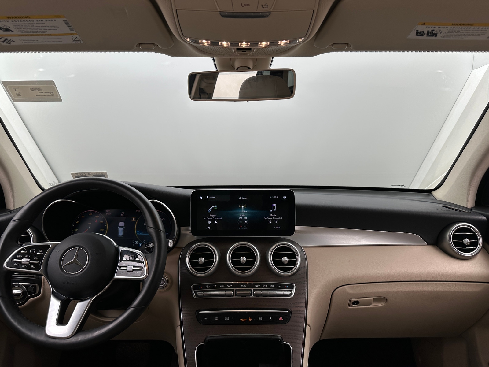 Thumbnail: 2020 Mercedes-Benz GLC - 2