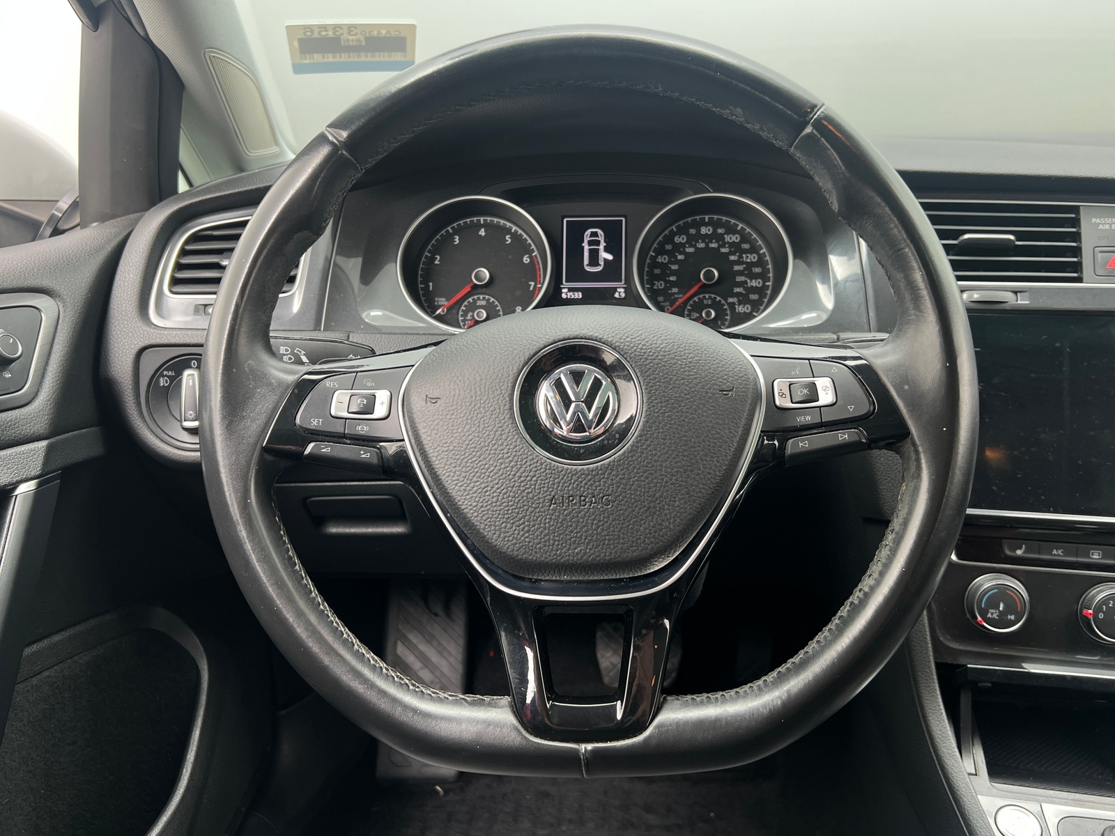 Thumbnail: 2019 Volkswagen Golf - 4