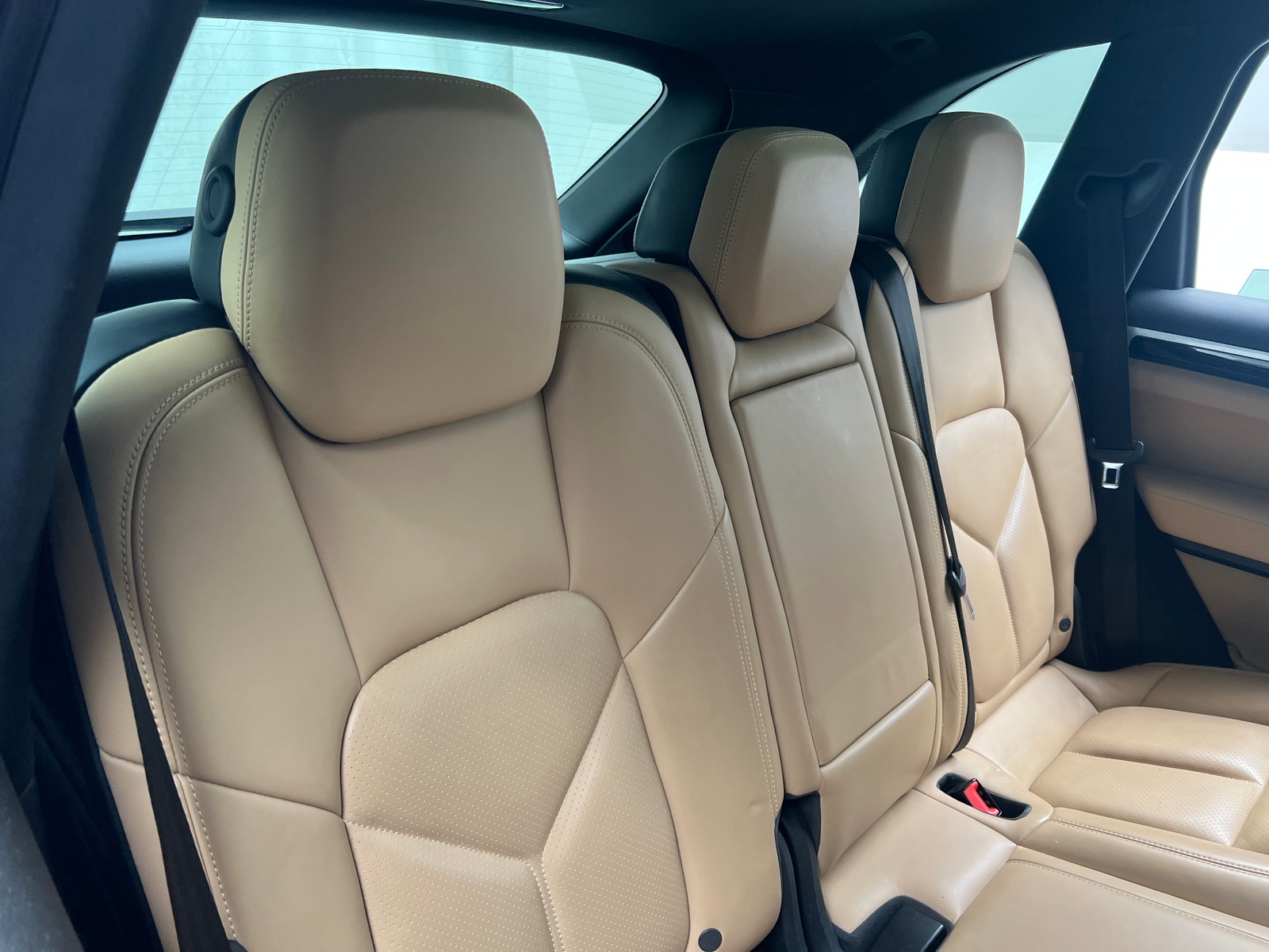 Thumbnail: 2016 Porsche Cayenne - 5