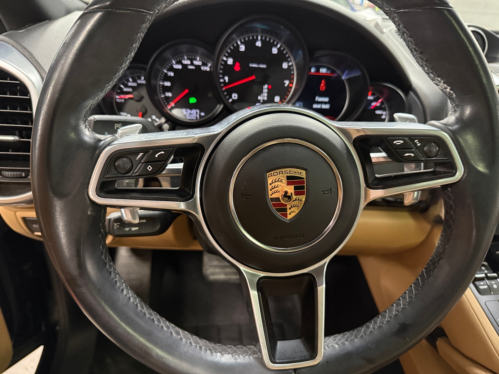 Thumbnail: 2016 Porsche Cayenne - 4