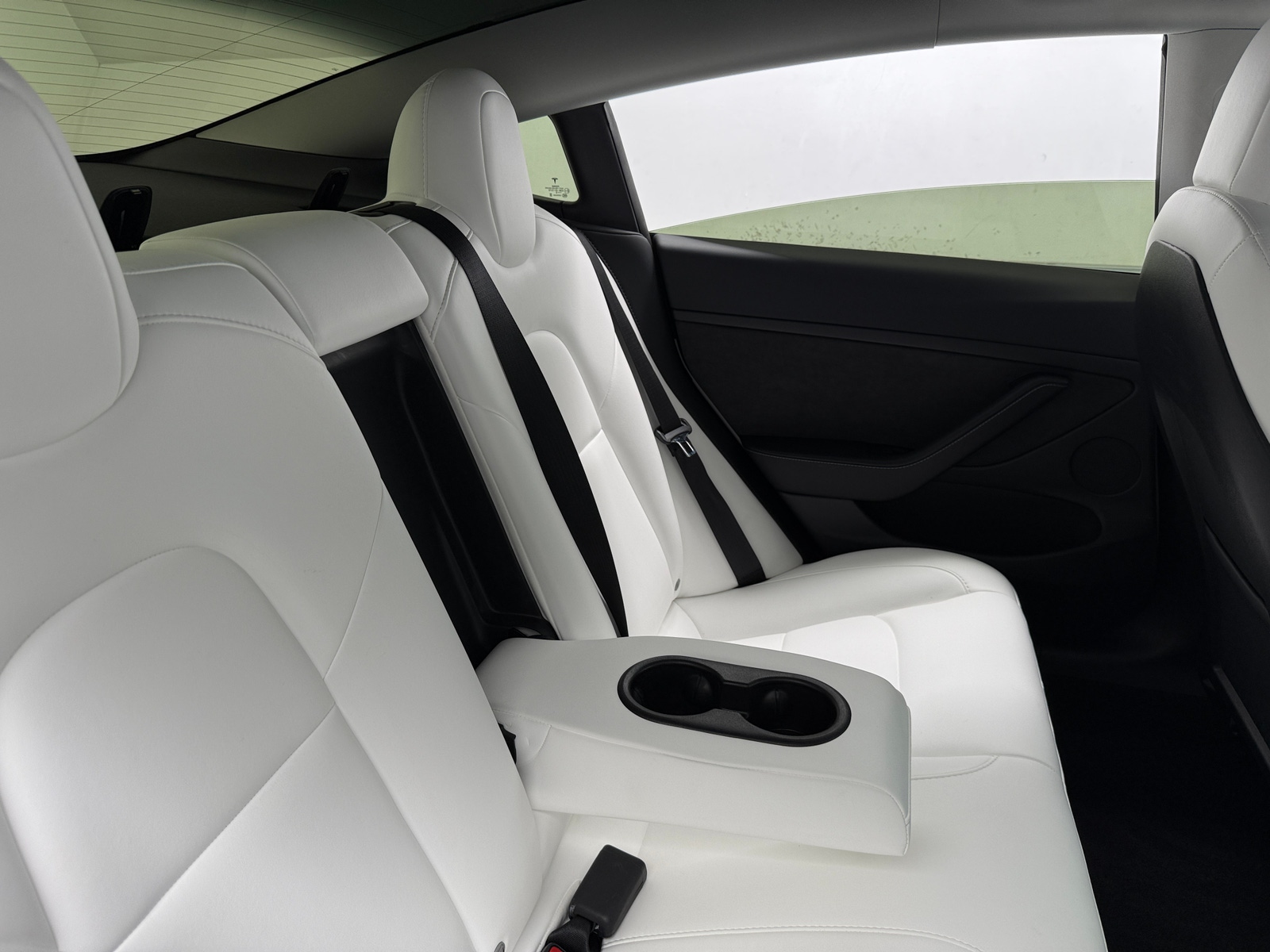 Thumbnail: 2022 Tesla Model 3 - 5