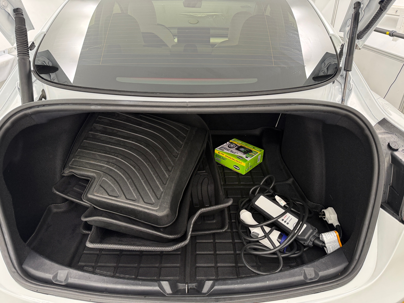 Thumbnail: 2022 Tesla Model 3 - 6