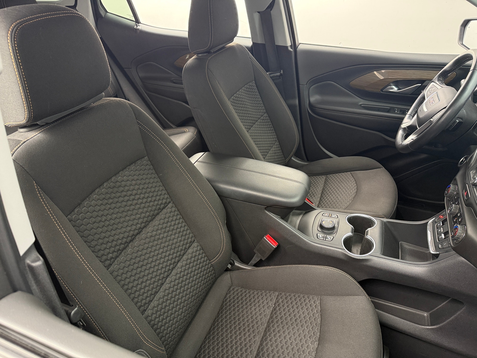 Thumbnail: 2019 GMC Terrain - 2