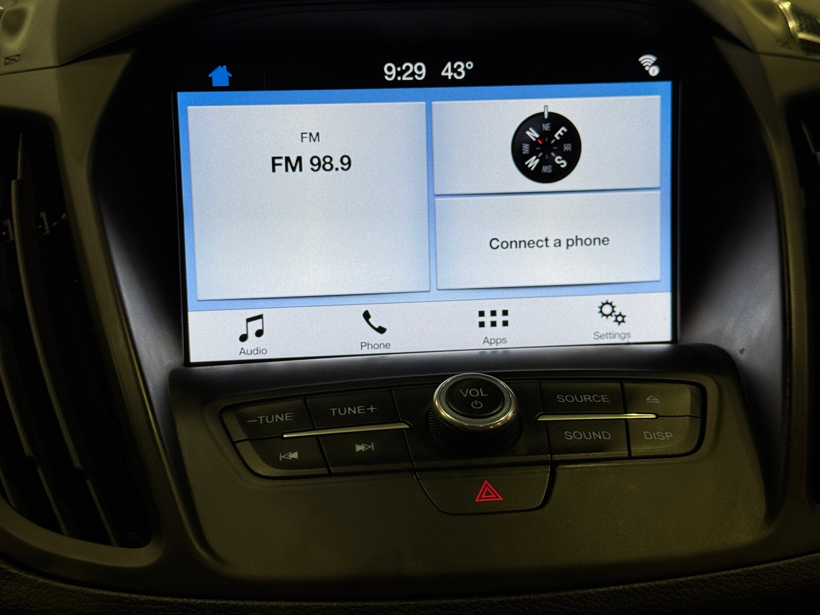 Thumbnail: 2018 Ford Escape - 4